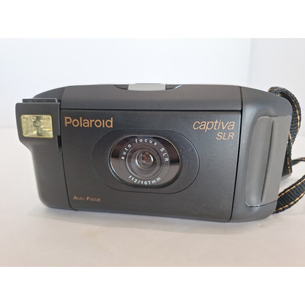 Polaroid Captiva SLR 95 Instant Film Camera Auto Focus – Works Great